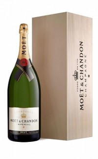 Шампанское Moet & Chandon Brut Imperial 6 л в деревянном ящике