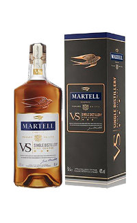 Коньяк Martell V.S. Single Distillery 0.7 л