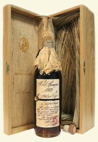 Арманьяк Барон Гастон Легран 1949 года 0,7 л в подарочной упаковке