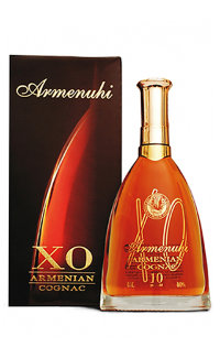 Коньяк Armenuhi XO 10 Years 0.5 л